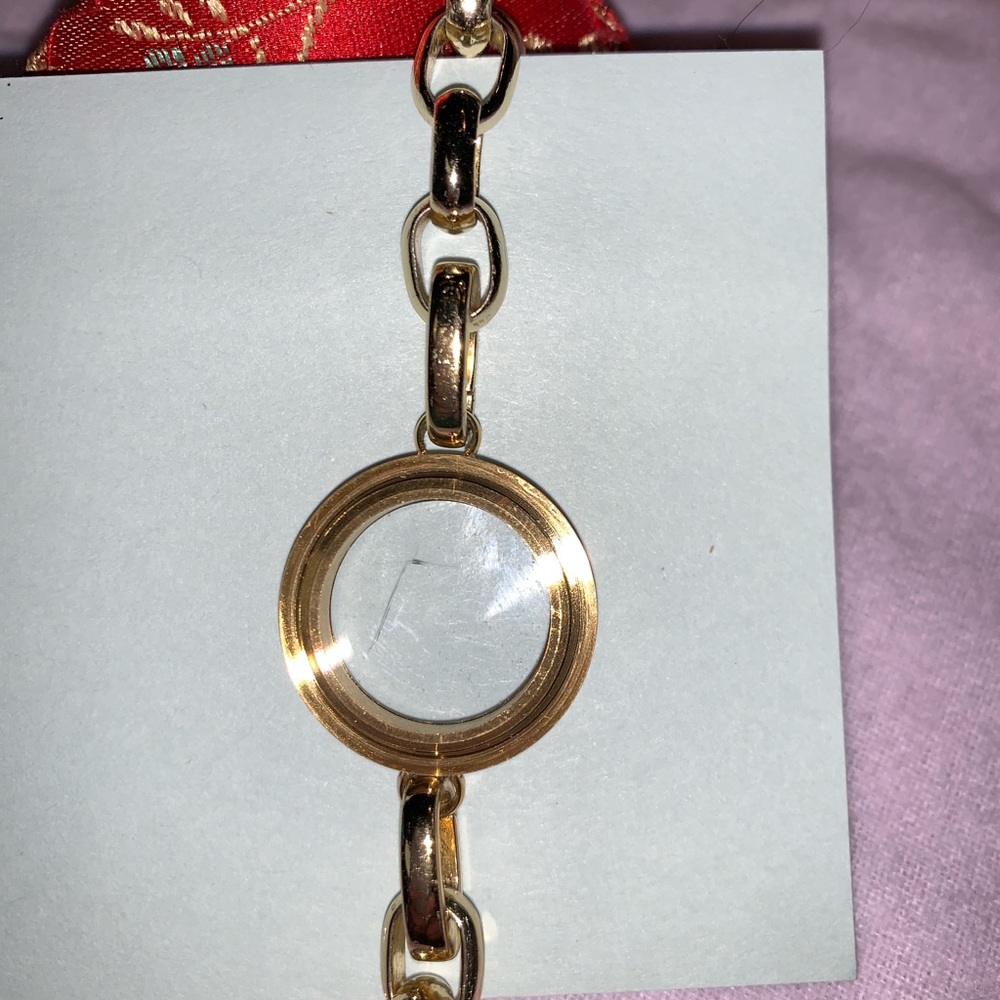 Origami Owl gold bracelet with crystal face - Picture 4 of 4
